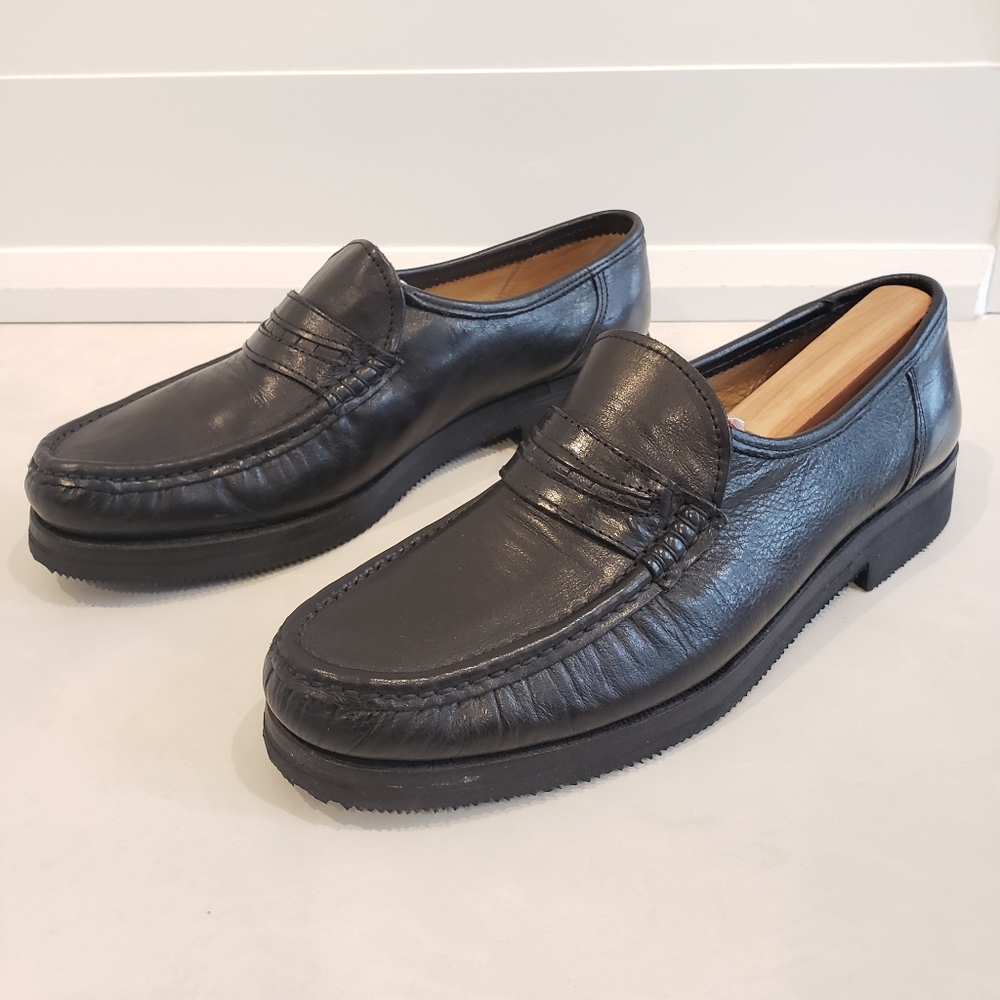 Men's Italian black leather loafer dress shoe size 10 NARROW